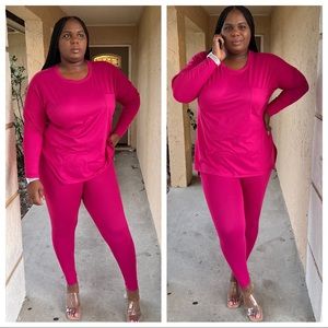 This stretchy leggings set comes in sizes 1X-3X